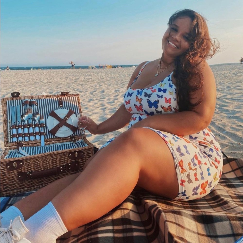 Butterfly stretch dress white